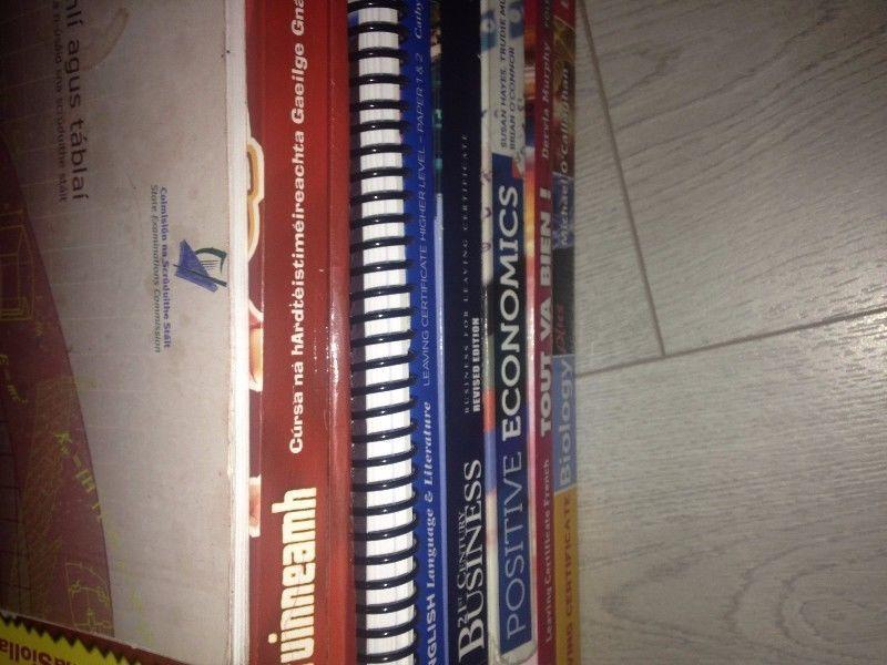5TH YEAR AND 6TH YEAR SCHOOL BOOKS FOR SALE AT GREAT PRICE