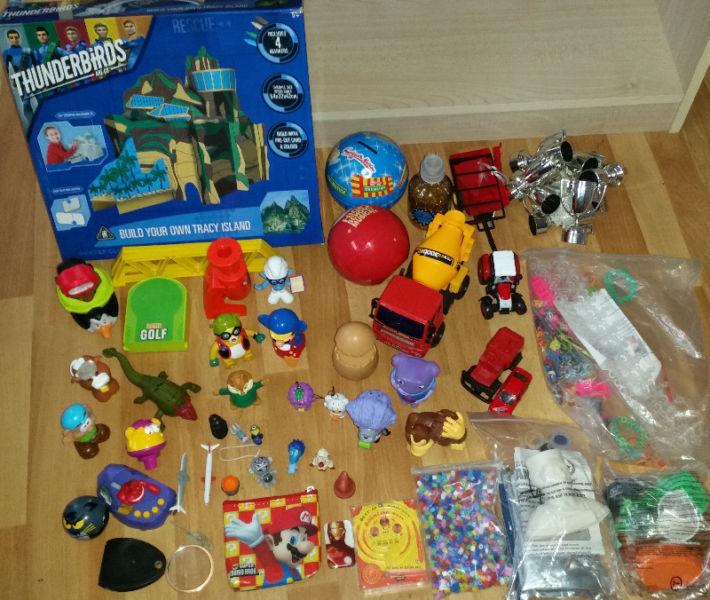 50 toys BARGAIN lot / bundle for 15 euros only