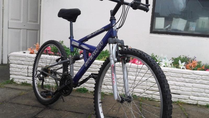 CHEAP USED BIKE..CYCLES WELL..UNISEX