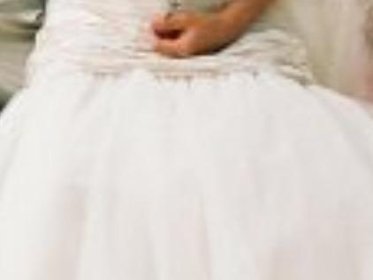 Ian Stuart wedding dress