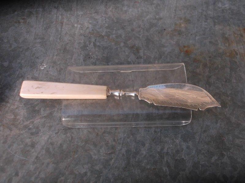 IRISH SILVER FISH KNIFE