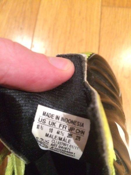 Adidas F10 Mens football boots Size 10