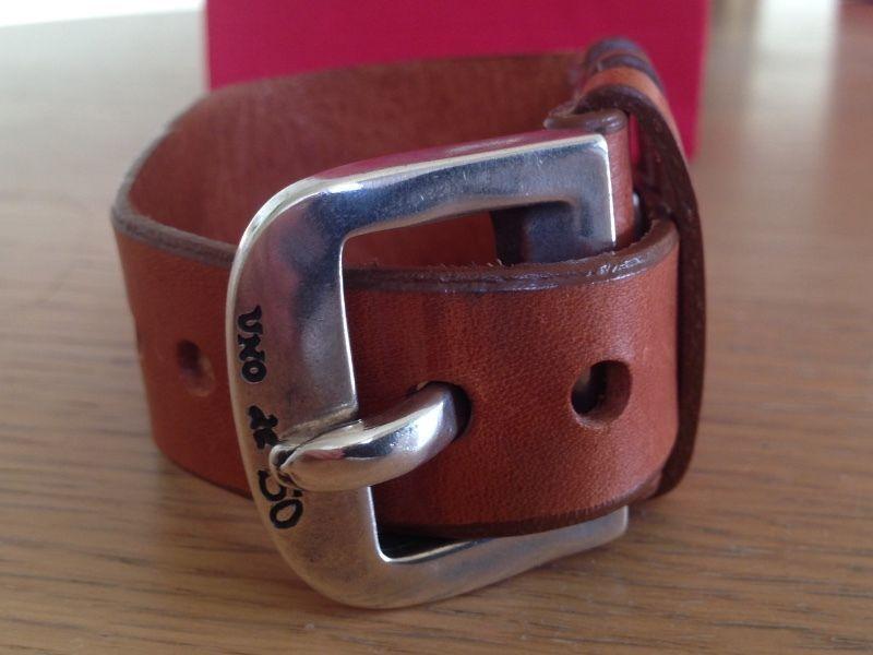 Men's leather bracelet by Uno De 50