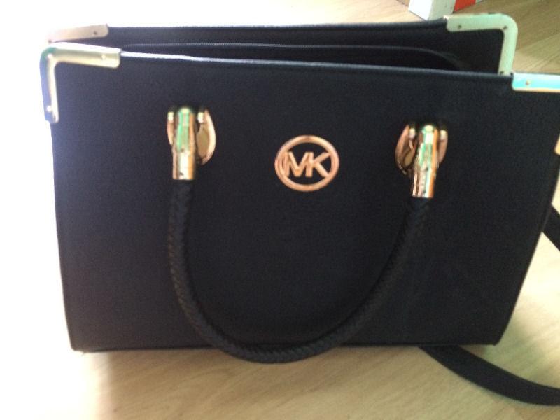 Micheal Kors Bag