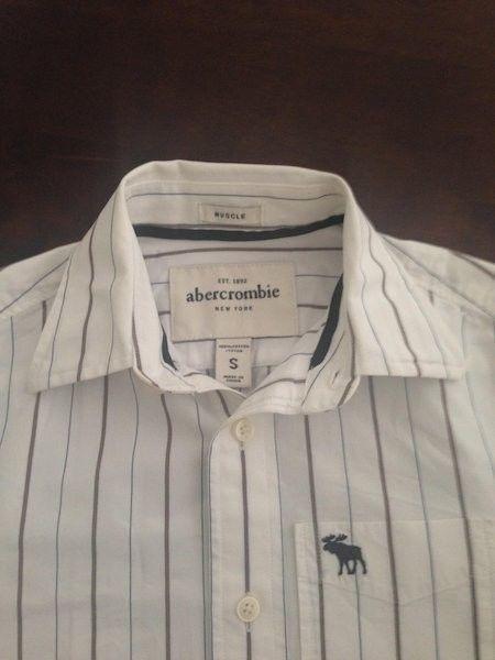Boy's Abercrombie & Fitch Long Sleeve Shirt Size S