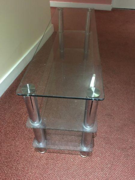 TV CLEAR GLASS STAND / COFFEE TABLE