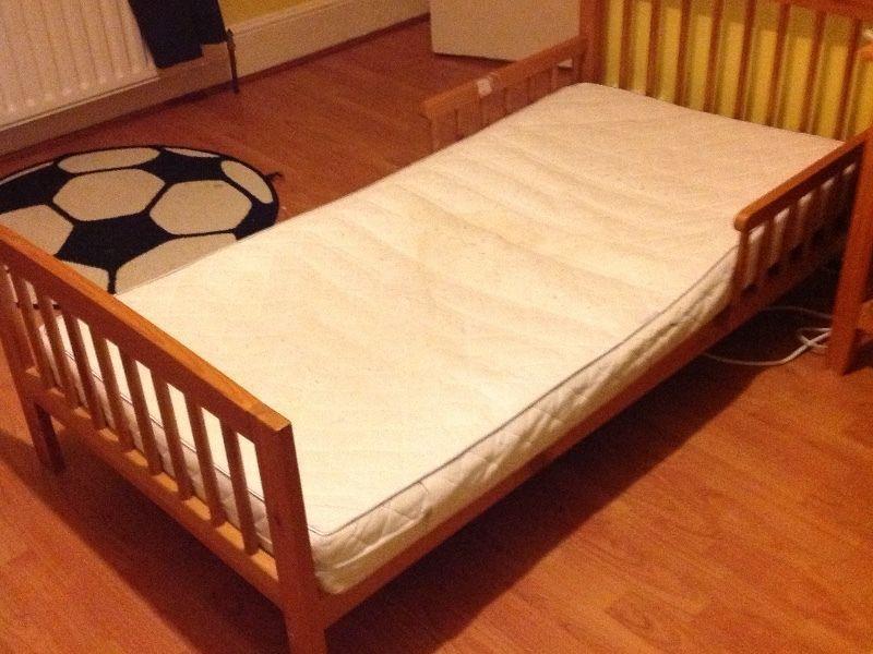 Cot bed 3yrs old