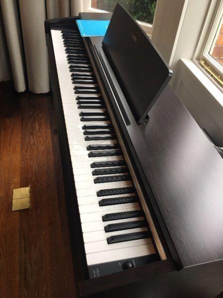 Yamaha YDP-142R Electronic Piano, NEW
