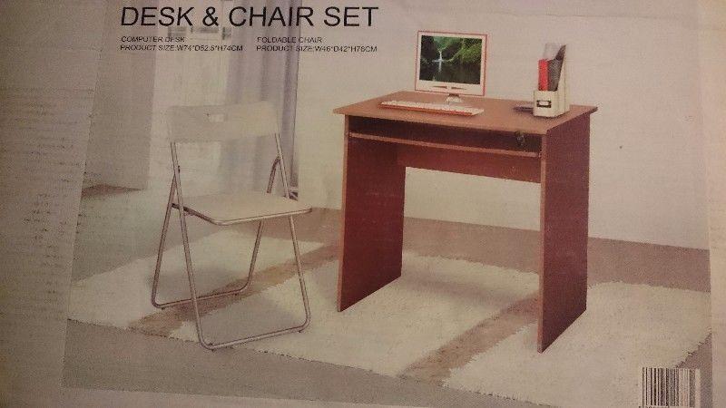 desk and chair set 74cmx 54x 74cm still in box