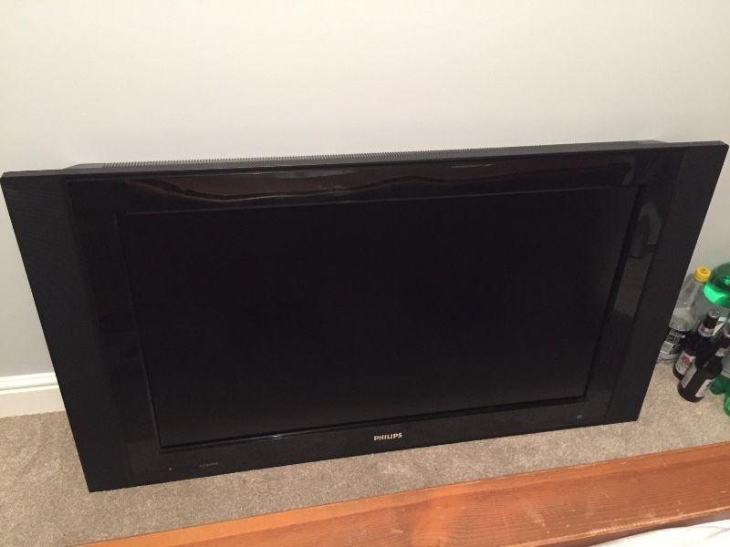Philips tv looking for new home