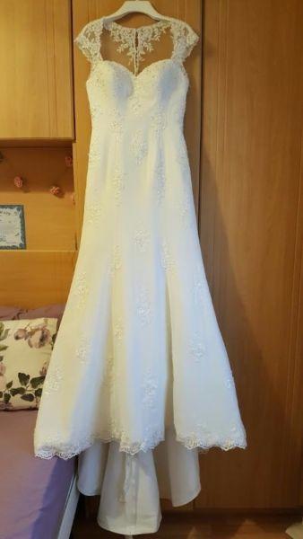 Sincerity Wedding Dress 3802 for Sale €400
