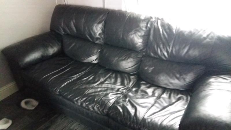 3 seater leather couch