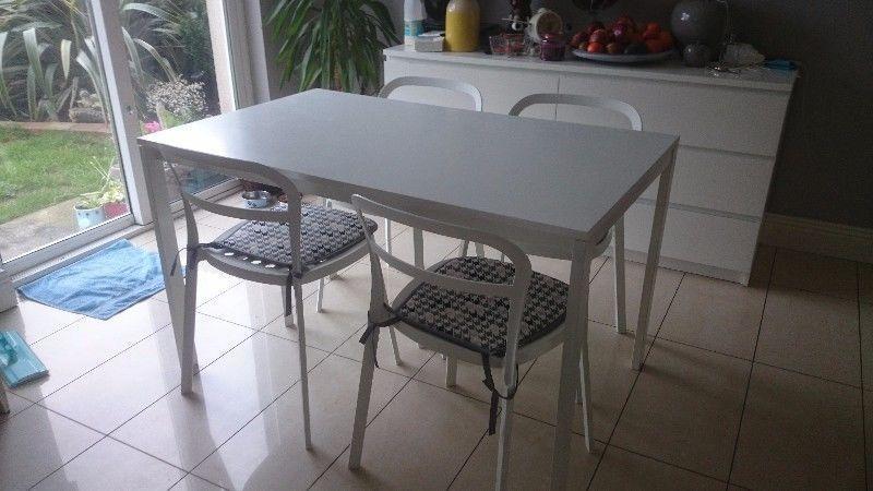 White metal stylish chairs with or without the table