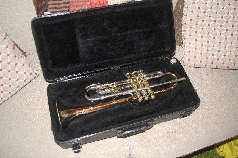 Holton Super Collegiate Trumpet Bflat vintage 1955-1965