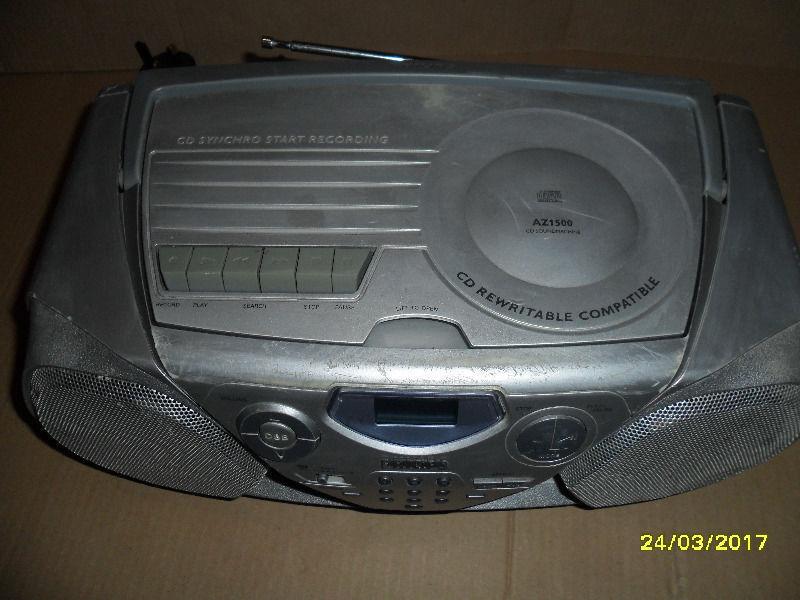 CD / radio / tape player