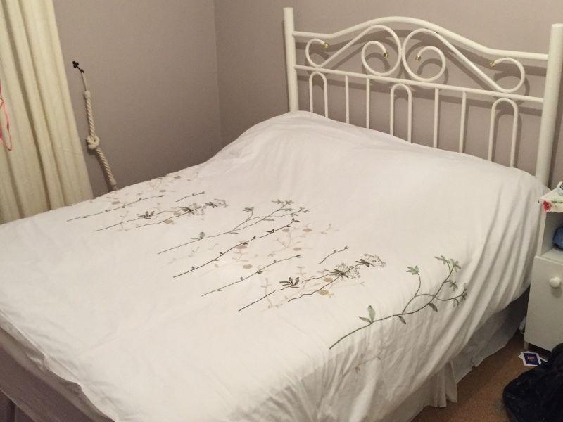 Free Double bed with white metal frame