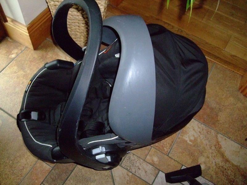 BABY CARRIER/CAR SEAT/ISOFIX BASE