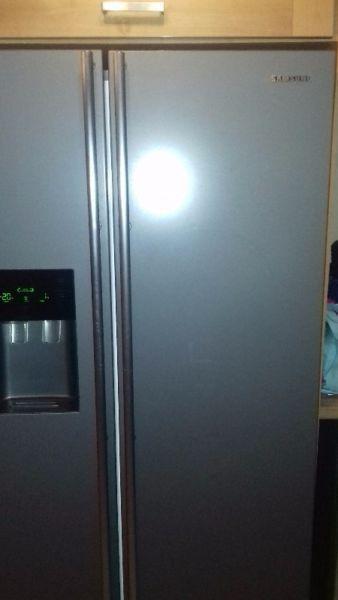 KITCHEN FOR SALE INC AMERCIAN FRIDGE, OVEN,HOB , SINK AND TAPS