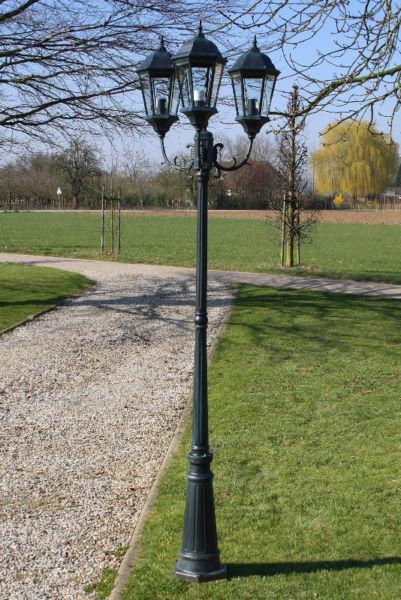Brighton Garden Light Post 3-arms 230 cm Dark Green/Black(SKU40243)
