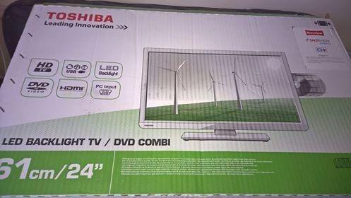 White TV Toshiba 61 CM / 24