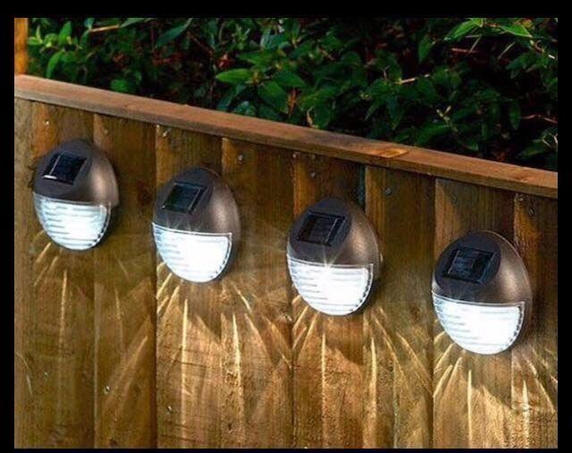 4 Fence Solar Lights