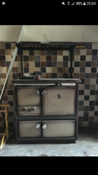 Stanley deluxe cooker