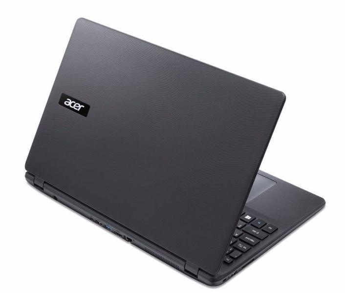 Acer Aspire ES1-571 i3 2GHz 4GB 1TB DVDRW HDMI USB3.0 15.6