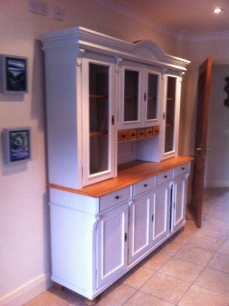The Upcycler – Hand painted kitchens & upcycled furniture