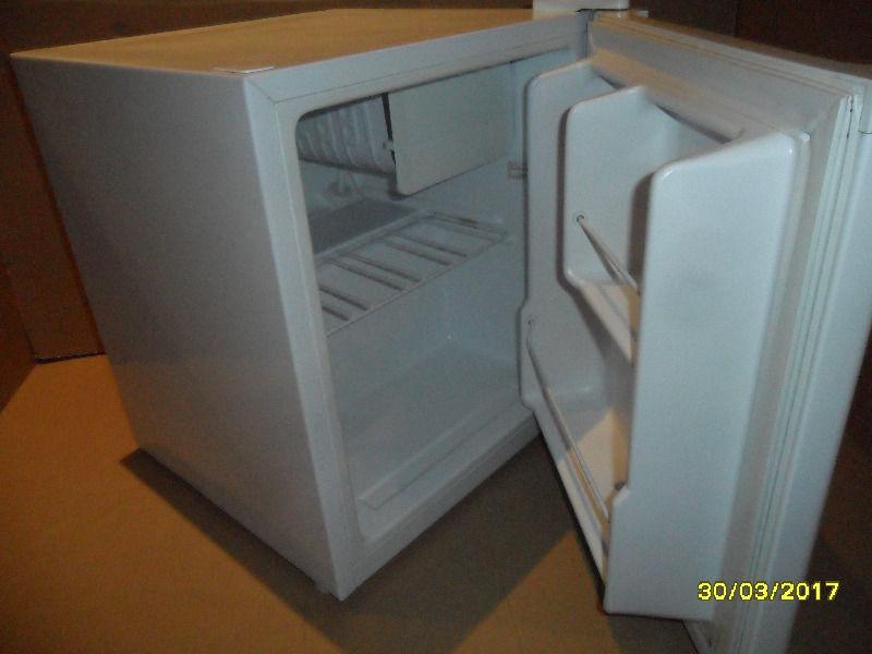 Mini fridge + small freezer