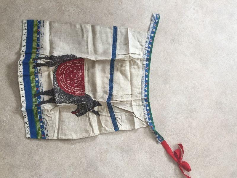 Donkey apron - Used