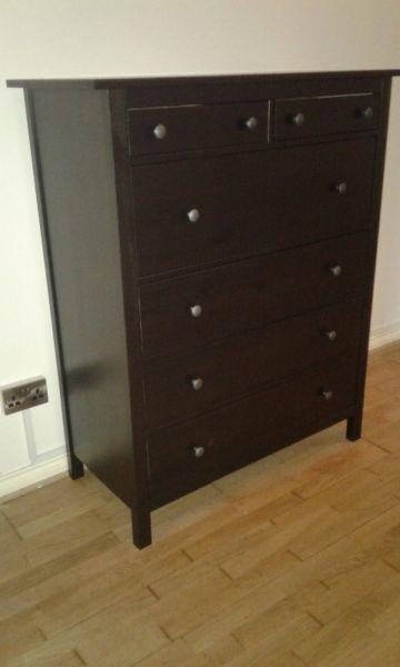 Free chrst of drawers and ikea shelving unit