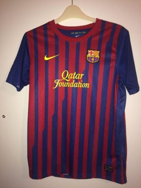 Home Barcelona jersey *Great condition* 11/12 season