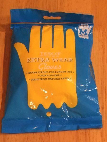 *URGENT* Washing up gloves - BRAND NEW!