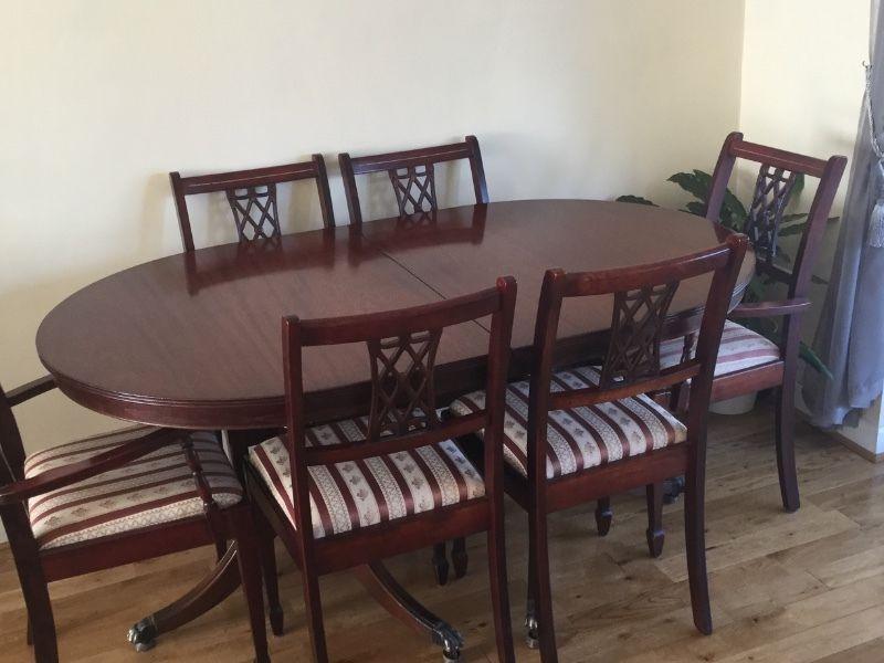 Mahogany dining table and 6 chairs