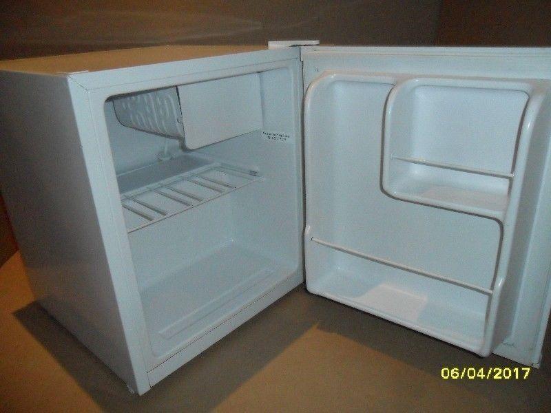 Mini fridge with small freezer