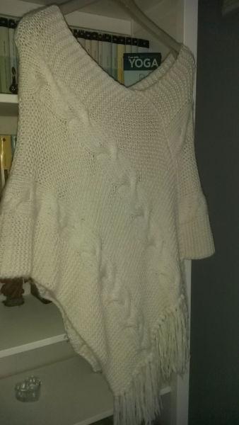 Woman poncho - white - size S