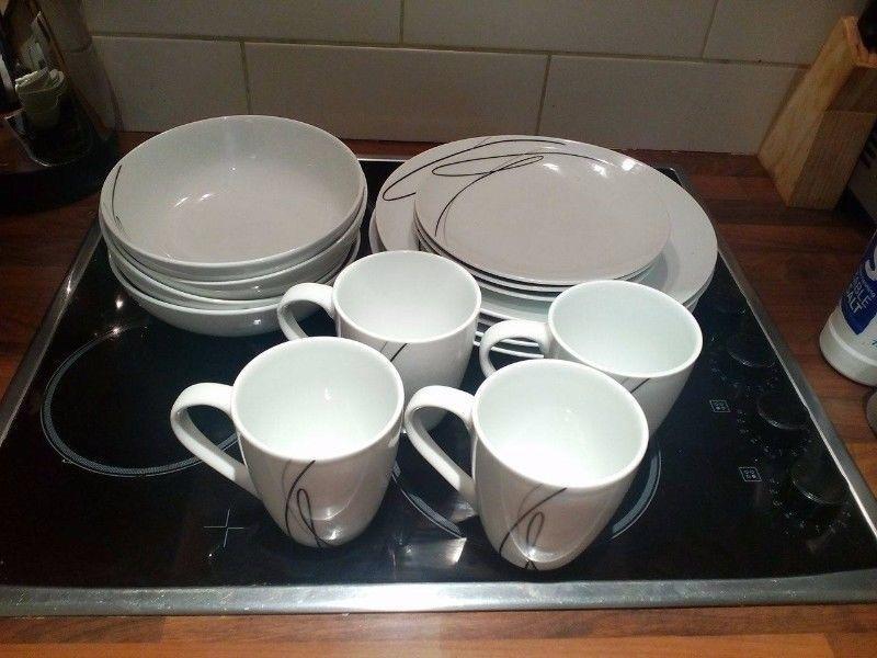 Set Dinnerware Plates, Bowls, Cups