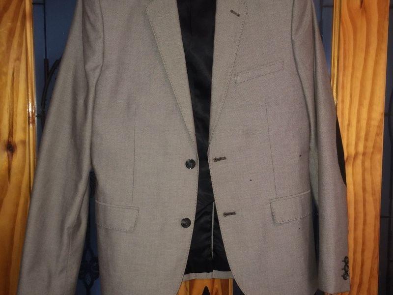 Men's grey blazer size Small