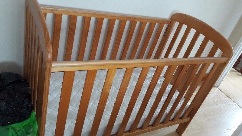 Cot for sale - like new