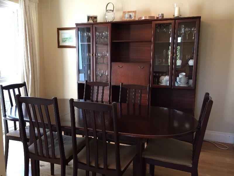 Meredew Dining Table, 6 Chairs & Display Cabinet