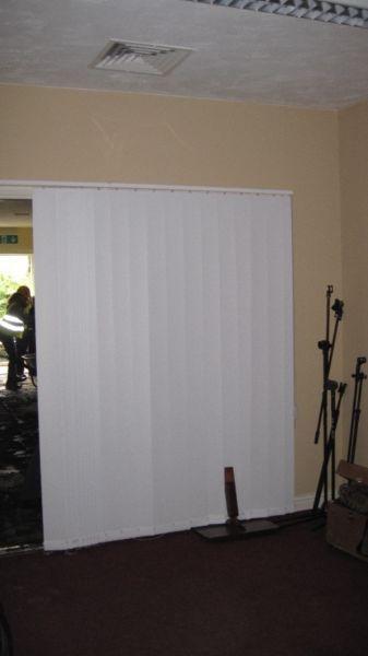 Vertical Blind - Good condition