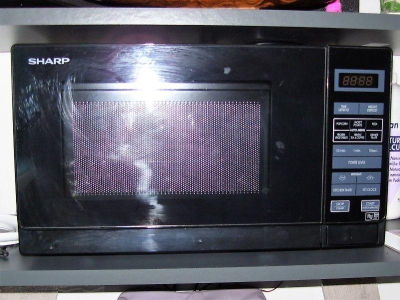 Sharp Microwave ( Brand New )