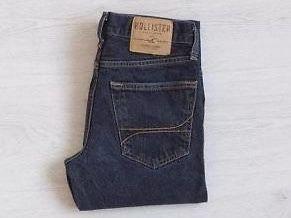 Hollister Slim Navy Jeans for Men - Size 32 x 32 - Excellent Condition