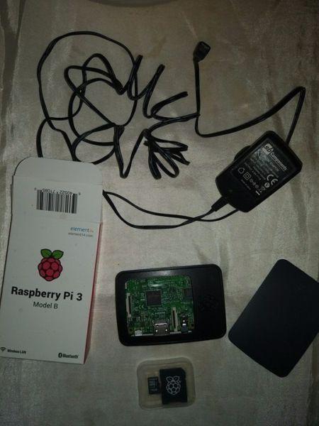 Raspberry Pi 3 Model B + 16 GB SD Card, Case and Power Adapter