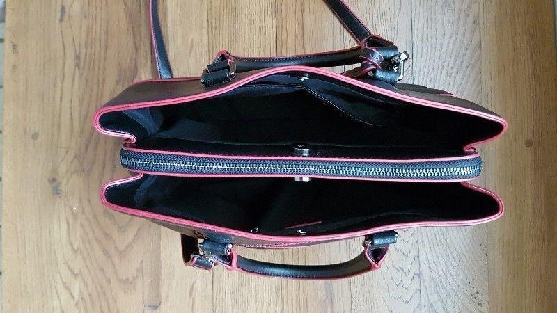 Binari handbag (black with red trim)