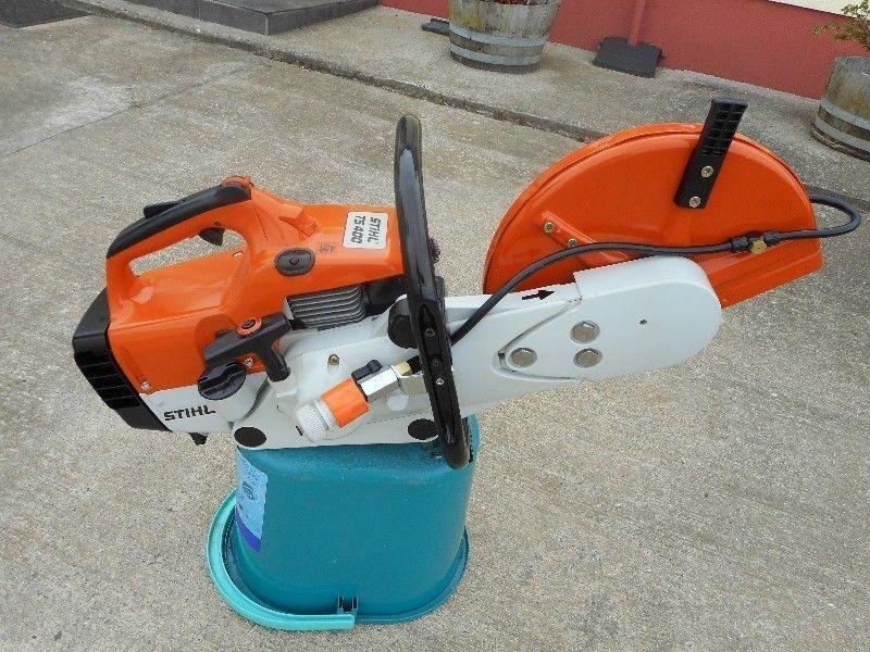 STIHL SAW TS400, NEW UNUSED SAW WITH ORIGINAL TOOLS AND STONE BLADE. VERY RARE TO FIND