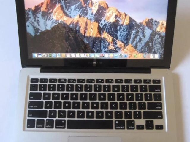 MacBook Pro 13 inch brilliant condition