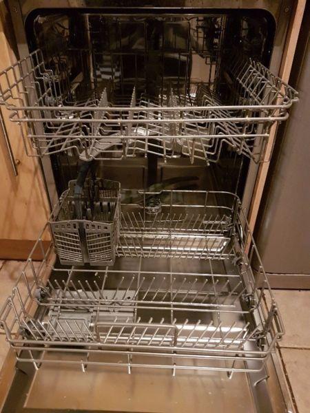 1 Year old Samsung Dishwasher. Faulty Rinse function