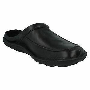 MENS-CLARKS-CLOSED-TOE-LEATHER-SLIP on faux fur