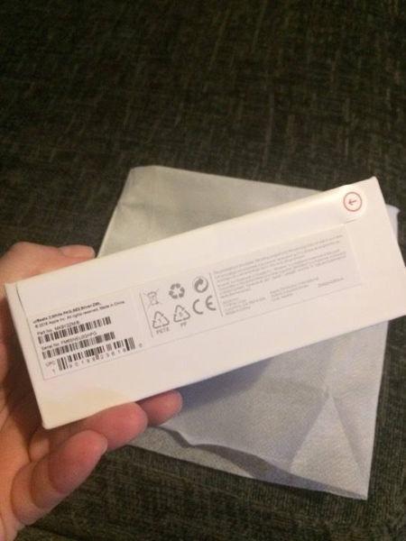 Beats urBeats In-Ear Headphones - Silver - Special Edition - BRAND NEW